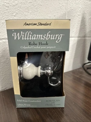 Nuevo gancho para bata American Standard 'Williamsburg' níquel satinado cepillado y cromo opcional Foto 1 de 4