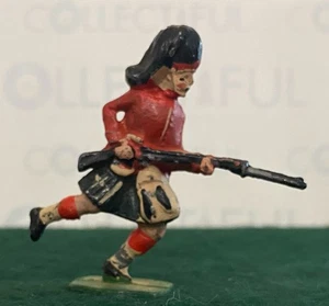 JOHILLCO - SCOTTISH HIGHLANDER - LEAD SOLDIER FIGURE - BRITAINS SIZE🔥 1836 - Picture 1 of 2