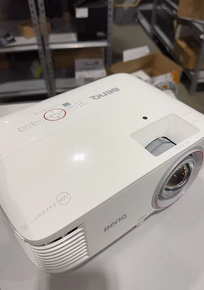 BenQ TH671ST 1080p Short Throw Home Projector (M-5-1118/M-1-1105/M-4-1105/ - Image 1 of 4