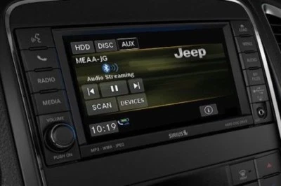 Jeep Dodge Chrysler MyGig CD DVD Radio High RBZ Wrangler Caravan Ram UCONNECT - Image 1 of 4