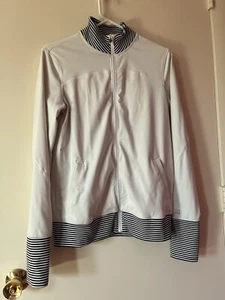 victoria secret VSX Women’s Sport Jacket Fully Zipped M - Picture 1 of 3