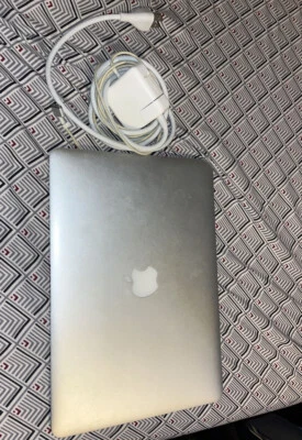 Apple MackBook Air A1466 13.3 inch Laptop - Image 1 of 3