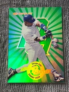 1997 Donruss Power Alley Sammy Sosa Insert Card #22 Chicago Cubs /4000