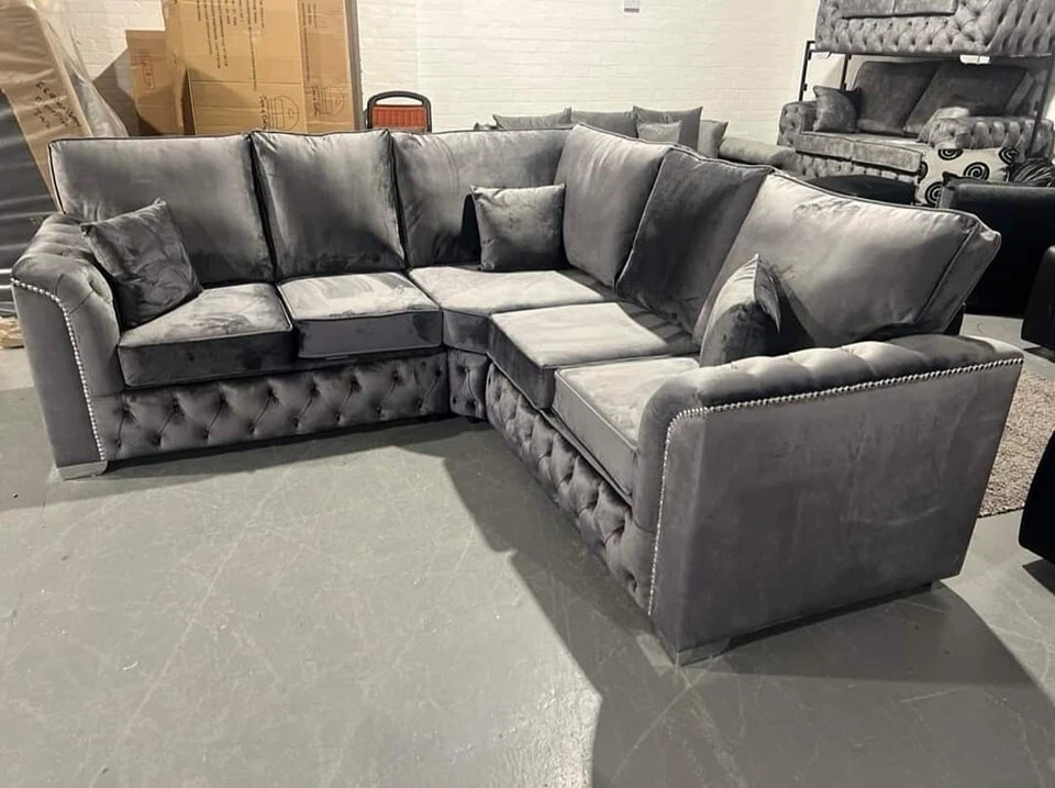 2C2 | MALIBU CHESTERFIELD FULL BACK CORNER SOFA GREY PLUSH VELVET  - Image 1 of 1