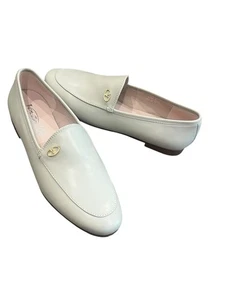 Venettini Rian7 V Logo Charm Loafer Slip On Leather Oat Beige 37 US 5.5 NIB - Picture 1 of 10