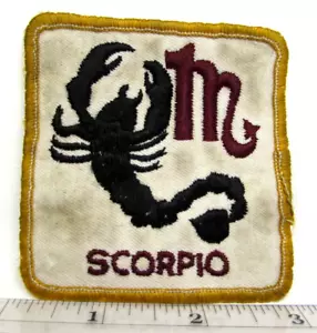 Vintage Scorpio Scorpion Jacket Patch Badge Zodiac Astrology Oct 23 - Nov 21 - Picture 1 of 5
