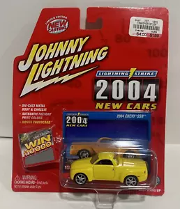 JOHNNY LIGHTNING 2004 New Cars CHEVY SSR Lightning Strike Diecast 1:64 - Picture 1 of 5