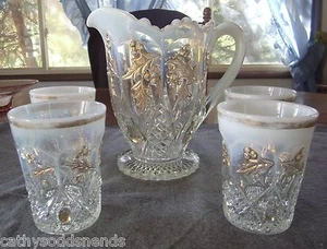 RARO JUEGO DE JARRAS Y VASOS DE AGUA EAPG NORTHWOOD OPALESCENTES FRANCESES ACEBO - Imagen 1 de 11