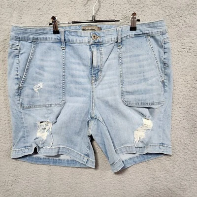 Torrid Denim Shorts Women's Plus Size 20 Blue Light Wash Pocket Distressed - Image 1 of 4