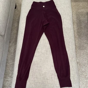 LULULEMON Burgundy Maroon ALIGN JOGGER NULU High Rise Fitness Leggings Sz 2 - Picture 1 of 6