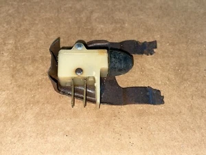 Corvette door alarm switch lock reatiner clip RH GM 78,79,80,81,82 - Picture 1 of 5