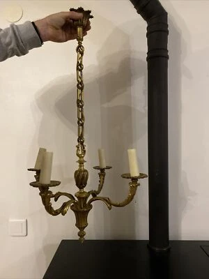 Ancien Lustre 4 Branches Chandelier Laiton Dore Château Suspension Rétro - Photo 1/4
