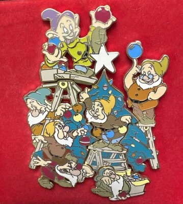 Disney DL Snow White & Seven Dwarfs X-Mas Tree Puzzle LE Pin Set - Box Included - Image 1 of 4