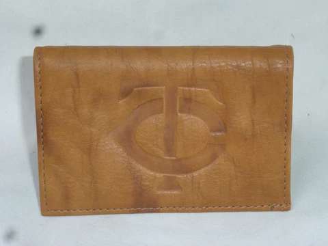 MINNESOTA TWINS   Leather TriFold Wallet  NEW  br1 Cover
