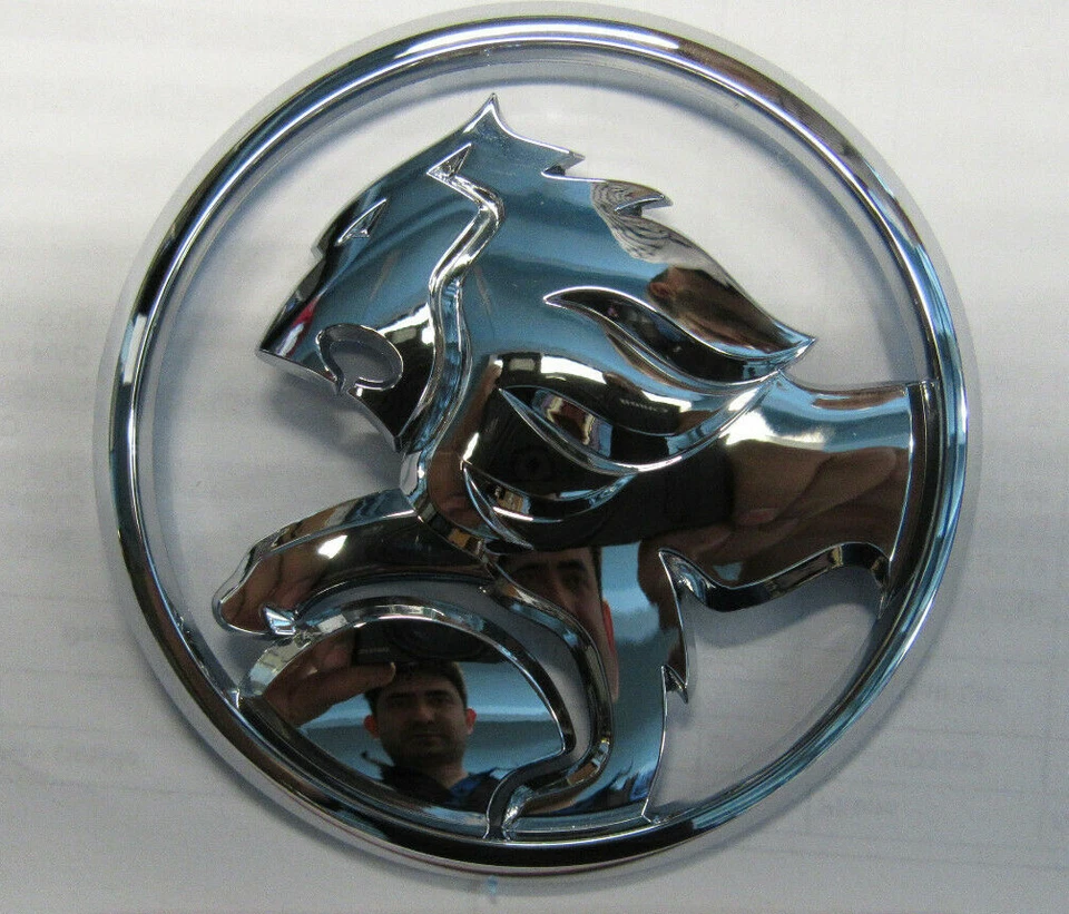 Genuine Holden Tailgate Lion Badge 92084144 – Ute / Crewman VY VZ