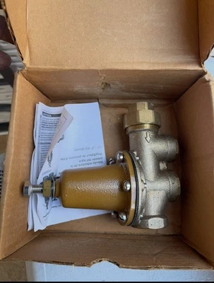 LF25AUB-Z3 Water Pressure Reducing Valve 3/4" Watts 0957003 - Image 1 of 2