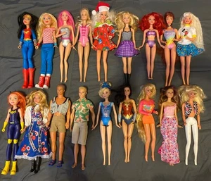 Lot of 18 Miscellaneous, Mattel Barbie Dolls - Picture 1 of 6