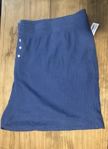 Pantalones cortos de salón para mujer 4x tejido gofre con bolsillos de Old Navy en azul marino - Imagen 1 de 3