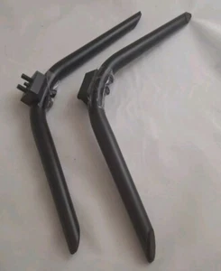 Original-Zubehör-Hersteller ONN 100044717 Beine/Ständer/Sockel mit Schrauben [E305p] - Bild 1 von 1