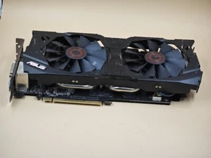 ASUS GTX 970 STRIX Grafikkarte - gebraucht, funktionsfähig, Kratzer - Bild 1 von 7