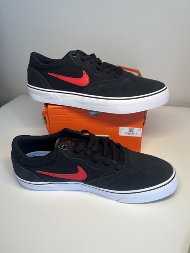 NIKE SB CHRON 2 scarpe da ginnastica uomo taglia 7 UK NIKE DM3493 003