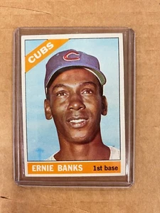 1966 Topps #110 Ernie Banks EX+ Cubs envío gratuito - Imagen 1 de 2