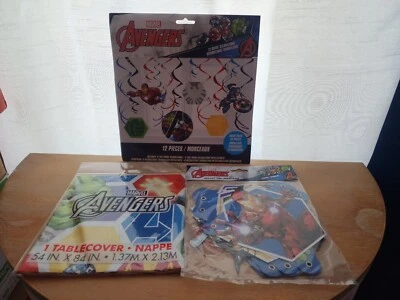 Mantel, pancarta y remolino decoraciones fiesta 3 piezas Marvel Avengers Foto 1 de 4
