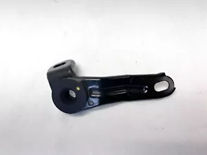 20-24 GMC SIERRA 2500 3500 HD LEFT SIDE RADIATOR UPPER SUPPORT HOLDER MOUNT OEM - Picture 1 of 3