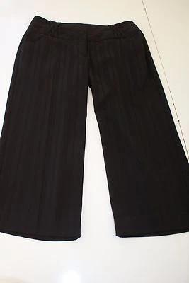 Hillard & Hansen Black Stretch Capri Slacks Sz 8 L#1363 - Image 1 of 4