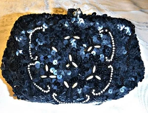 COOL *EXQUISITE 1900S ANTIQUE BLACK LITTLE BEADED SEQUIN EVENING BAG FINGER HOLD - Picture 1 of 5