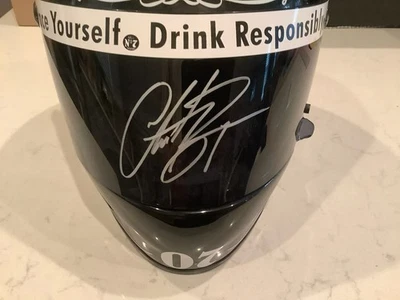 Casco y tarjeta de tamaño completo Jack Daniels Simpson 2008 autografiados por Clint Bowyer Foto 1 de 4