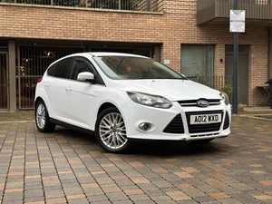 2012 Ford Focus 1.6 Zetec Euro 5 5dr HATCHBACK Petrol Manual - Picture 1 of 24