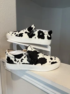 Very Volatile Normande Damen-Sneaker schwarz & weiß Kuhmuster Größe 9 - Bild 1 von 10