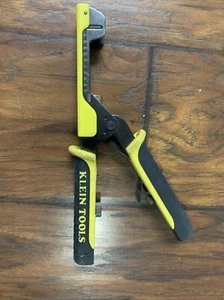 Crimpadora Klein Tools VDV 211-100, piezas de compresión coaxial de alcance extendido o reparación - Imagen 1 de 3