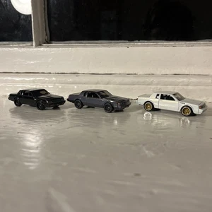 X3 Versionen von Buick Regal GNX Hotwheels Premium lose - Bild 1 von 8