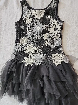 Vestido de Fiesta Biscotti Niñas Negro Gris Marfil Lentejuelas Talla 6X Usado Foto 1 de 4