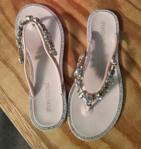 Just Fab Jeweled Sandals Flip Flops Size 6 - Picture 1 of 2