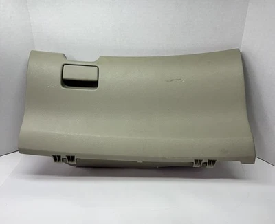 2009-2013 TOYOTA COROLLA conjunto de caixa de luvas inferior bronzeado fabricante de equipamento original - Imagem 1 de 4