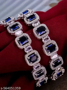 Brazalete Kada étnico diseño hermoso brazalete Kundan plateado aspecto real (2 piezas) - Imagen 1 de 23