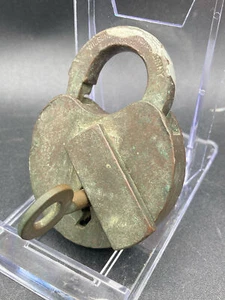 Antique Wilson Bohannan Padlock With Key - Picture 1 of 6