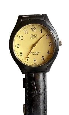 Q&Q 3 BAR MENS WATCH RUNNING - Image 1 of 4