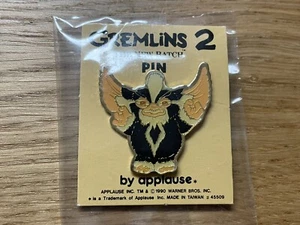 Gremlins 2 Movie The New Batch Pin by Warner Bros 1990 Applause New - Picture 1 of 3