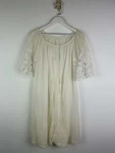 Vintage Lingerie Robe 100% Nylon Peignoir Size 32 Woman Ivory Lace Sheer NWOT - Picture 1 of 3