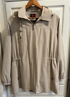 Gallery Womens Tan Rain Coat Removable Hood & Liner Pockets Sz Large - Image 1 of 4