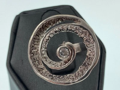 Anillo modernista boho abstracto remolino piedra circonita cúbica martillado vintage 7,5 Foto 1 de 4