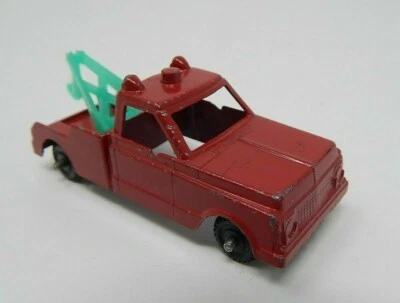 Camión de demolición Midgetoy diecast vintage rojo con gancho de plástico verde claro EE. UU. Foto 1 de 4