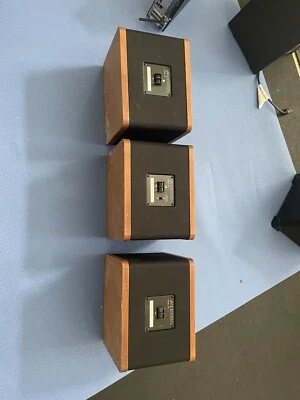 Canal central Vandersteen VCC y dos altavoces VLR Vandersteen, marrón y negro Foto 1 de 4