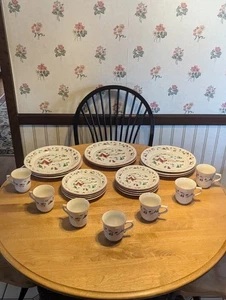 Farberware White Christmas 1995 Collection Vintage 23 Pieces  - Picture 1 of 11