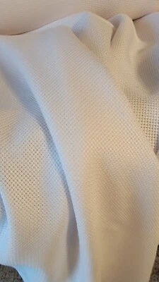 TELA PARA CORTINAS REMANENTE TRANSPARENTE BLANCA TEJIDA AL AIRE LIBRE Foto 1 de 3