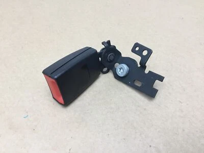 Cinturón de seguridad trasero izquierdo mercedes gt 63 s amg x290 2019 hebilla 18-21 $2 Foto 1 de 4